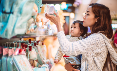 In China, mother-and-baby store is the most popular channel for buying infant formulas. ©Getty Images 